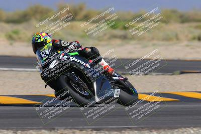 media/Oct-29-2022-CVMA (Sat) [[14c0aa3b66]]/Race 8 Supersport Middleweight/Folder 2/